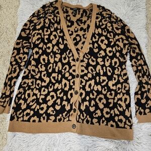 Leopard Print sweater